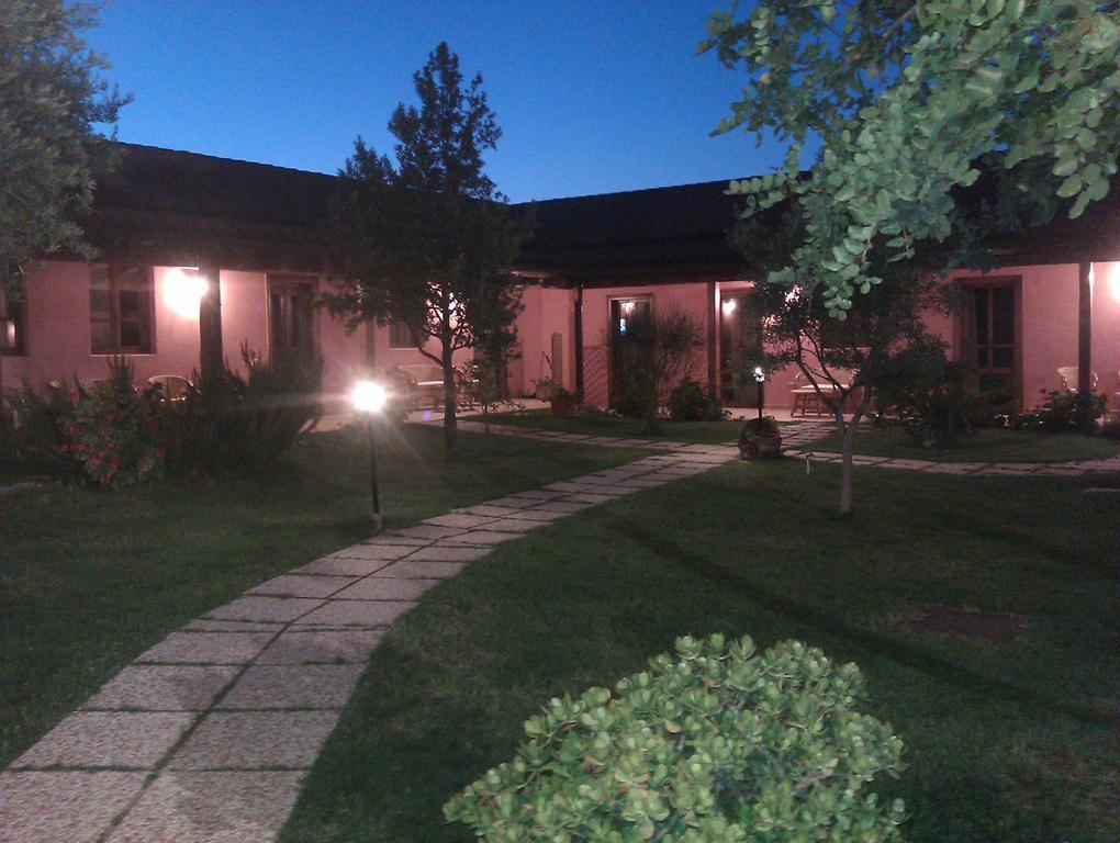Aparthotel La Corte Dei Rei Castiadas